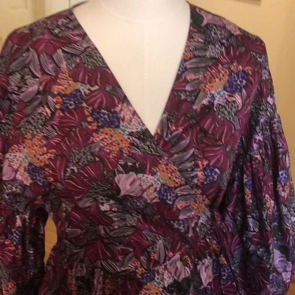 KIKA vargas floral wrap blouse - Picture 4 of 10
